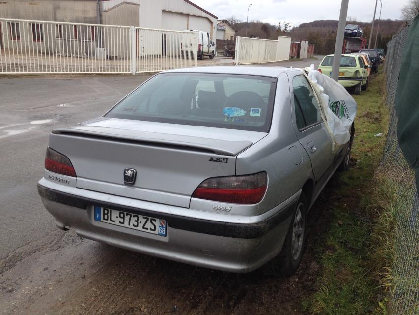 Foto pieza de coche