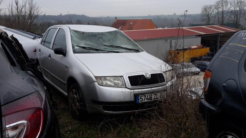 Foto pieza de coche