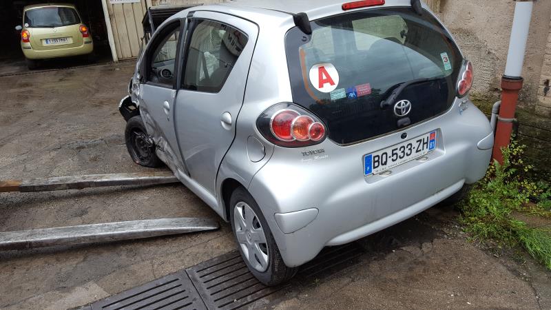 Poignee Porte Arriere Droit Toyota Aygo I Phase 2 Essence