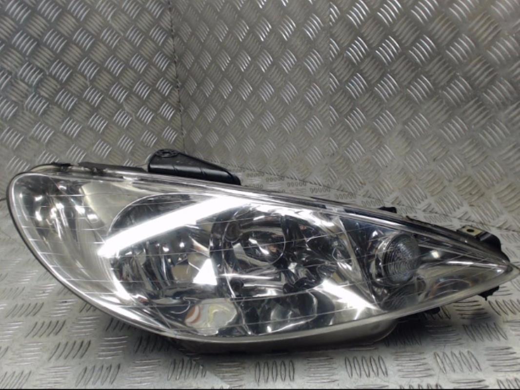 Optique avant principal droit (feux)(phare) PEUGEOT 206 Diesel