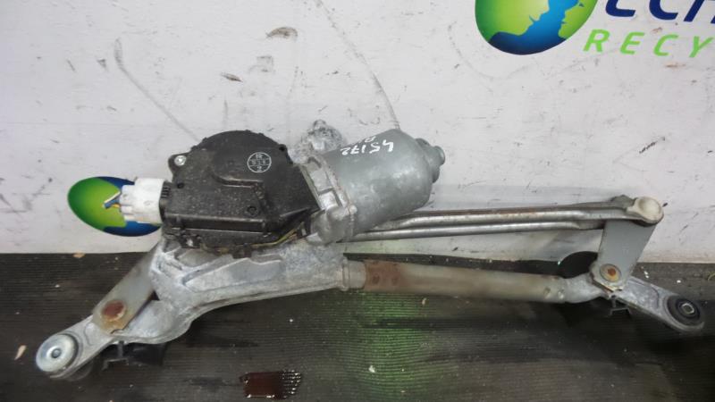 Moteur essuie glace avant TOYOTA YARIS 2 PHASE 1 Diesel occasion | Opisto