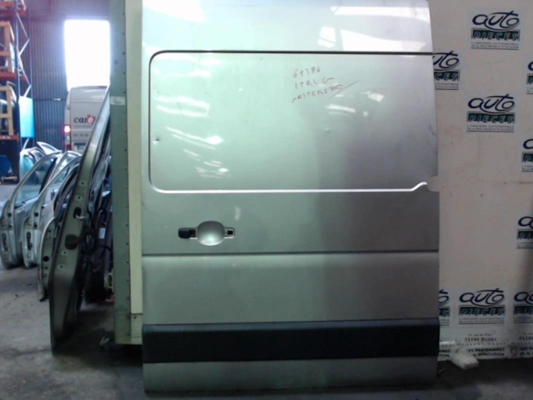 Porte laterale gauche RENAULT MASTER III FOURGON Diesel