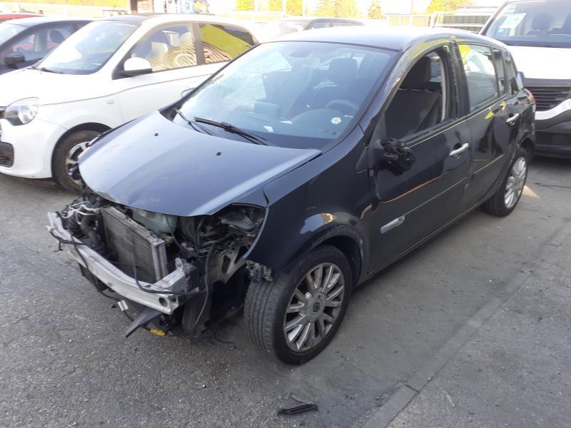 Feu arriere stop central RENAULT CLIO 3 PHASE 2 Diesel
