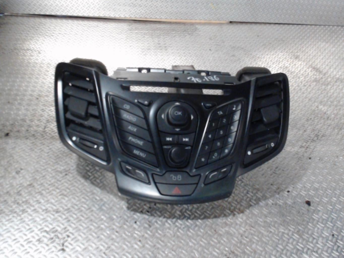 COMMANDE AUTORADIO FORD FIESTA 2010