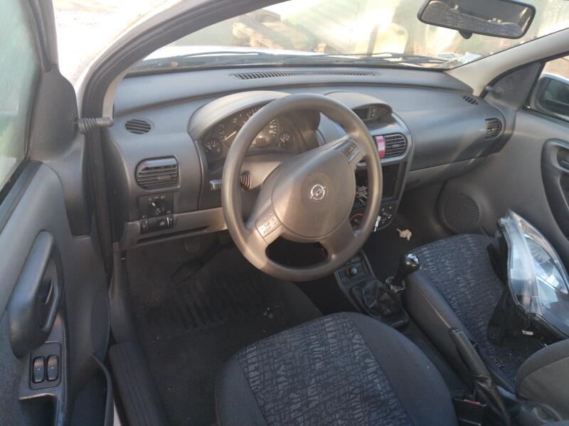 Devio tergicristalli OPEL CORSA C PHASE 2 Diesel usato