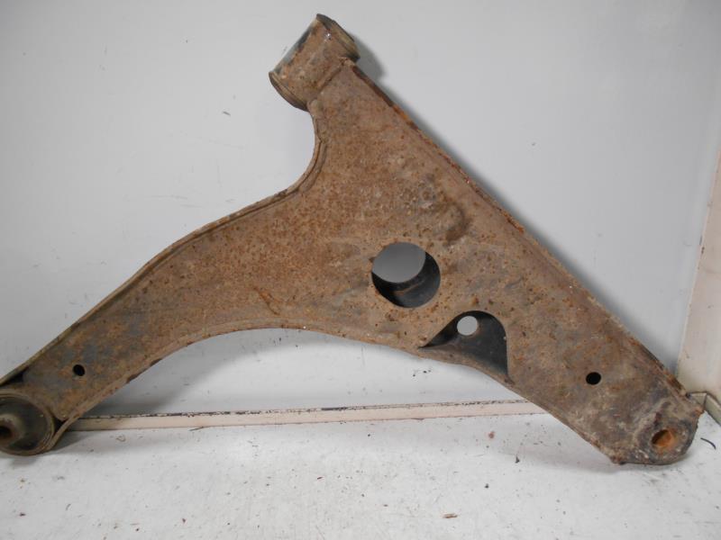 Triangle avant gauche pour FORD TRANSIT IV FOURGON