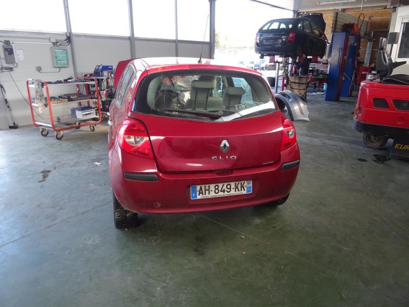 Trappe d'essence pour RENAULT CLIO III PHASE 1