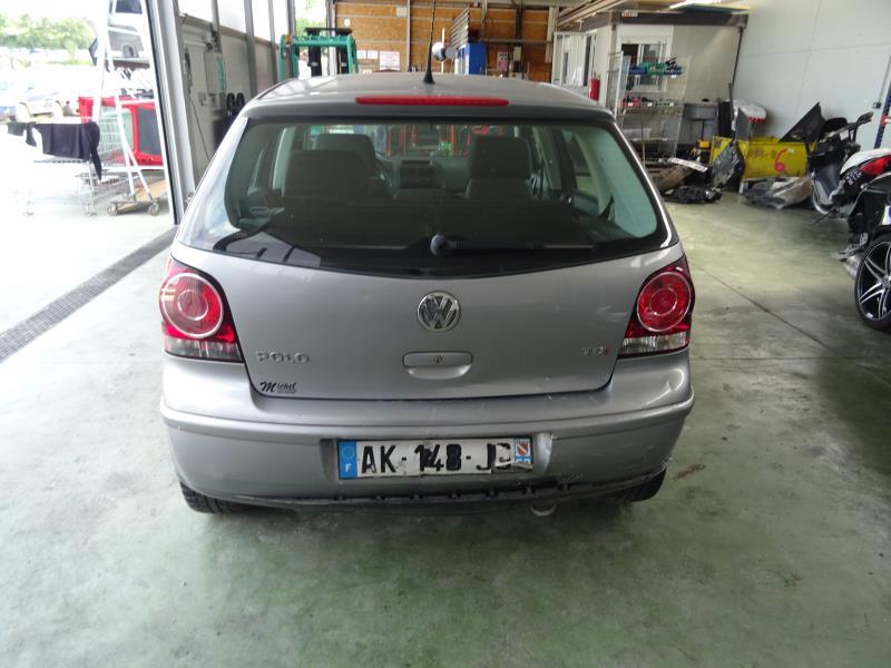 Compteur pour VOLKSWAGEN POLO IV (9N3) PHASE 2