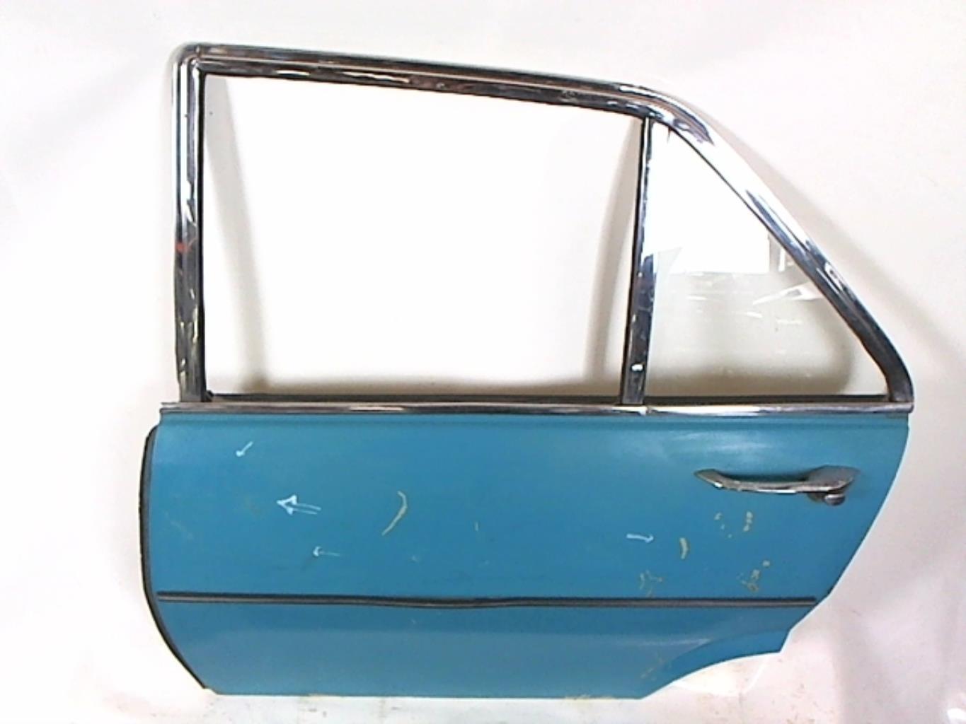Pièces pour Dinky portière /porte arrière gauche Peugeot 504 berline réf 1415 