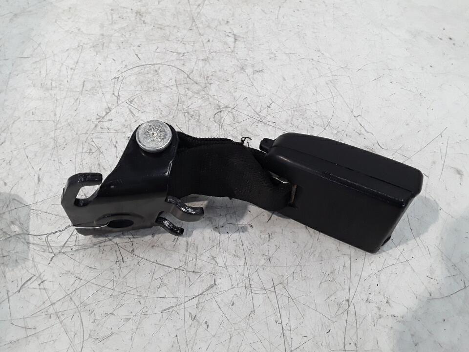 Attache ceinture arriere centrale RENAULT GRAND SCENIC 3 PHASE 1 Diesel d occasion