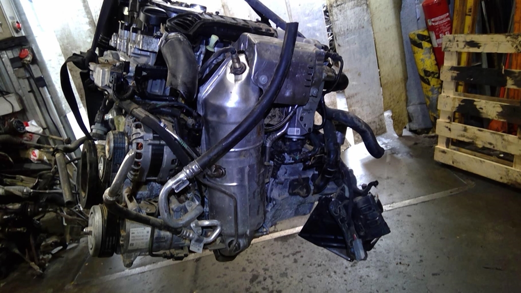  Moteur  PEUGEOT 308  2  PHASE 2  Essence Cazenave net