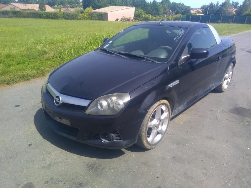 Opel tigra 2